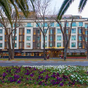 Hotel Dosso Dossi & Downtown